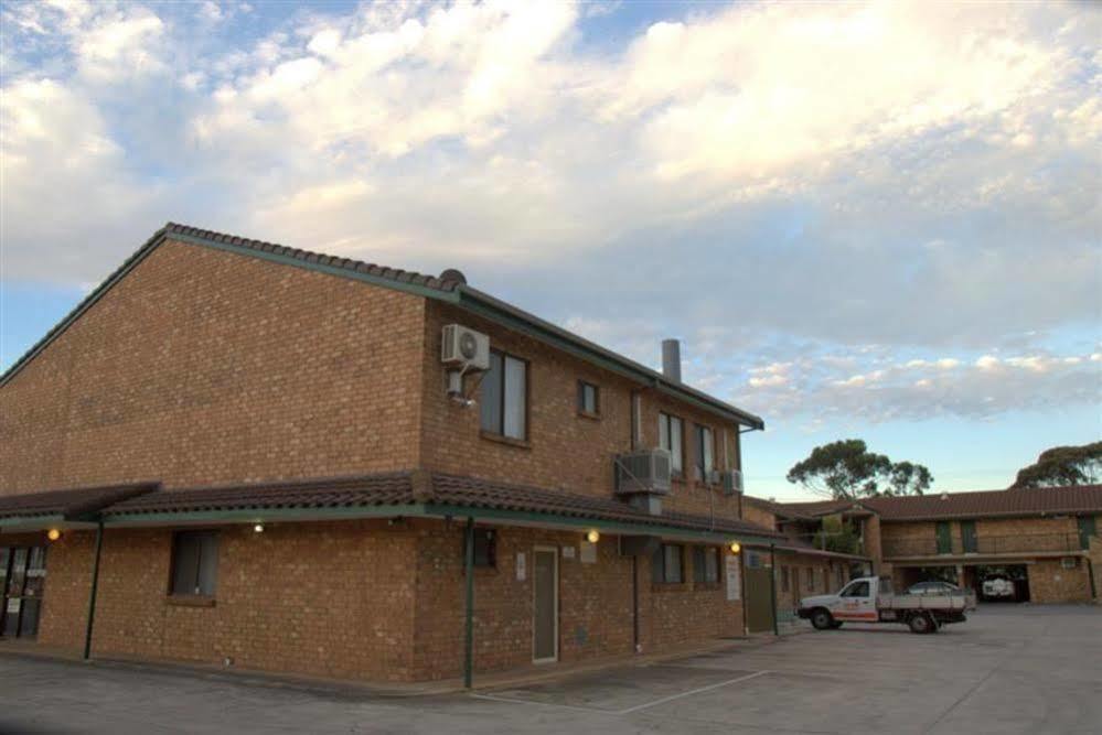 Pooraka Motor Inn Zewnętrze zdjęcie